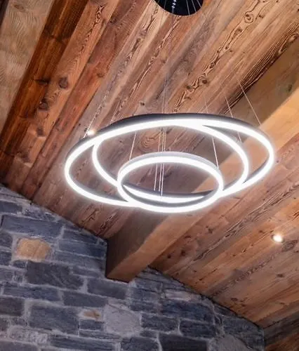 Premium 200sqm In Valley !