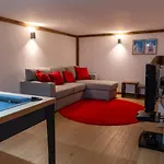 Chalet Premium 200sqm In Valley !