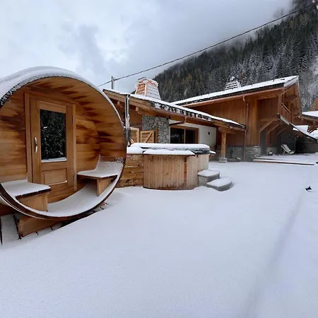 Amazing With Hot Tub Sauna And Panoramic View Dağ evi *