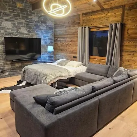 Amazing With Hot Tub Sauna And Panoramic View Dağ evi Chamonix