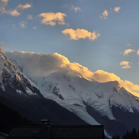 Dağ evi Amazing With Hot Tub Sauna And Panoramic View Chamonix