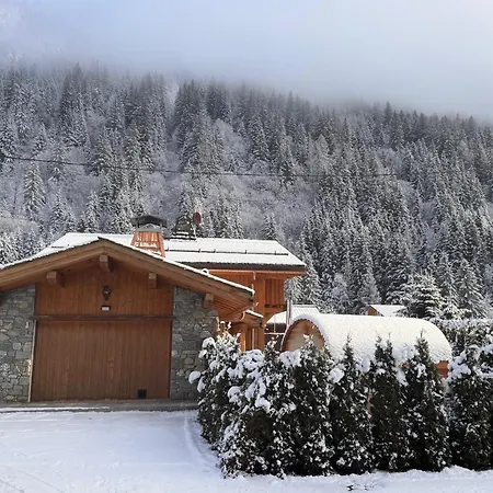 Dağ evi Amazing With Hot Tub Sauna And Panoramic View *