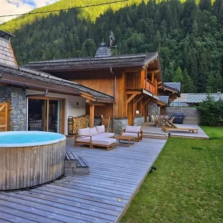 Premium 200sqm In Valley !