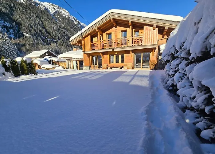 Premium 200sqm In Valley !