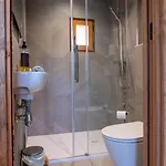 Premium 200sqm In Valley ! Σαμονί